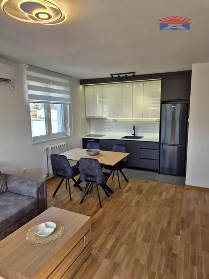 Petrovaradin | 4zida.rs