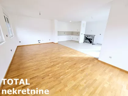 Sremska Kamenica | 4zida.rs