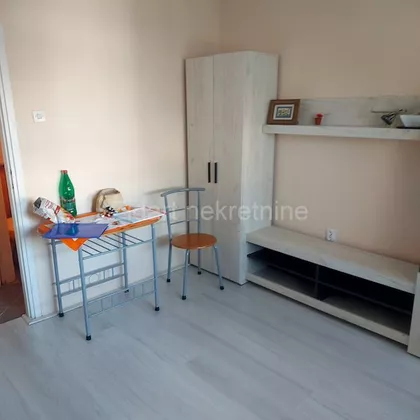 Petra Jovovića | 4zida.rs