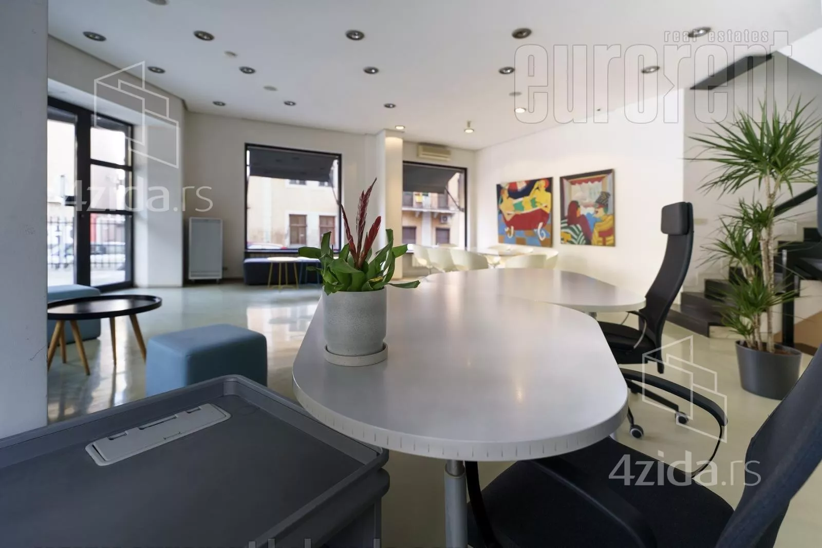Poslovni prostor | 4zida