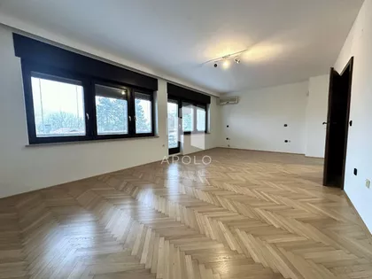 Voždovačka crkva | 4zida.rs