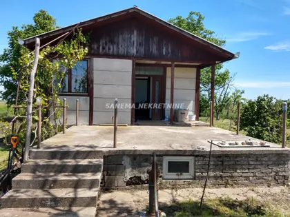 Okolne lokacije | 4zida.rs