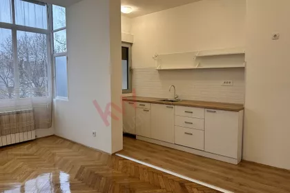 Majke Jevrosime | 4zida.rs