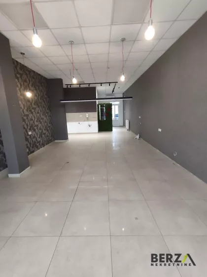 Bulevar Patrijarha Pavla (Somborski Bulevar) | 4zida.rs