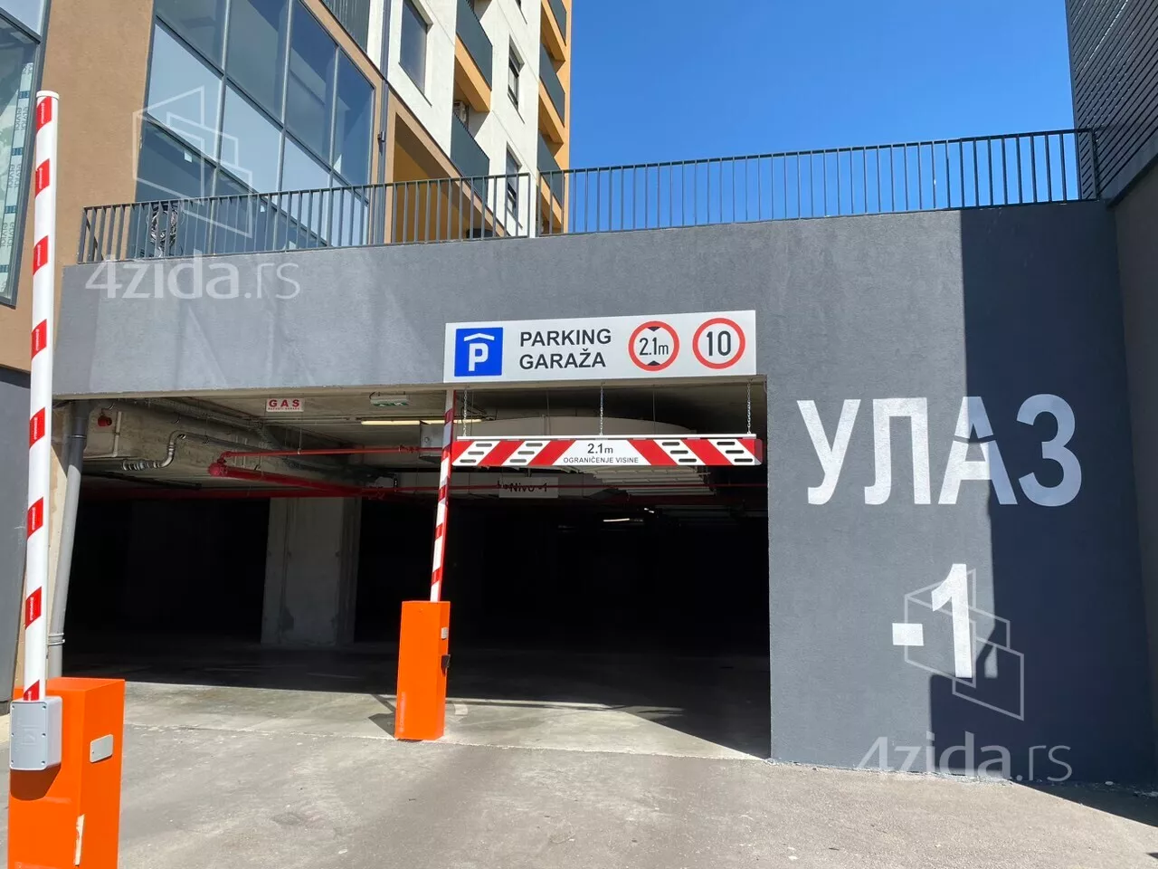 Jednoiposoban stan | 4zida