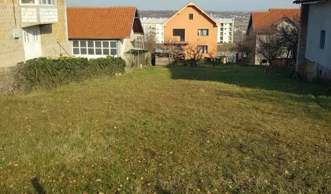Plac | 4zida