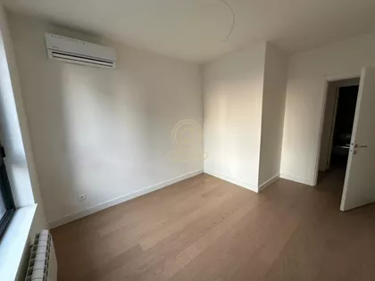 Kalenić pijaca | 4zida.rs