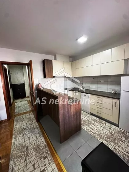 Južni Bulevar | 4zida.rs