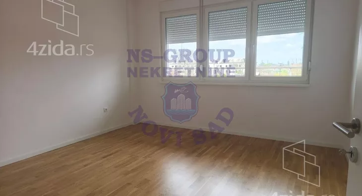 Četvoroiposoban stan | 4zida