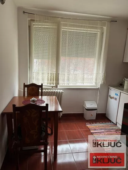 Železnička stanica | 4zida.rs