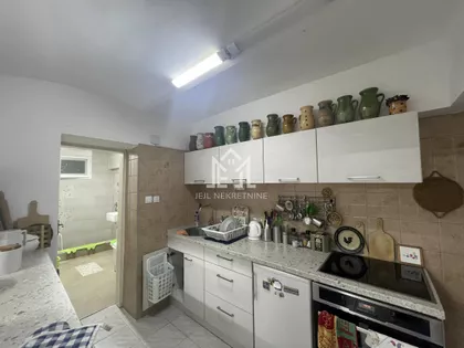 Stari Grad | 4zida.rs