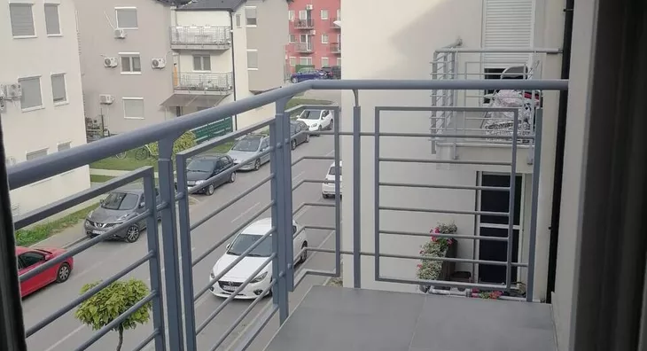 Garsonjera | 4zida