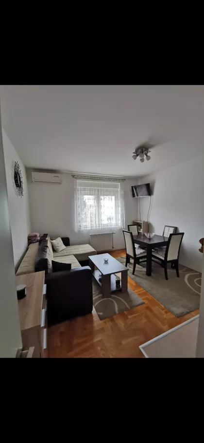 Cara Dušana | 4zida.rs