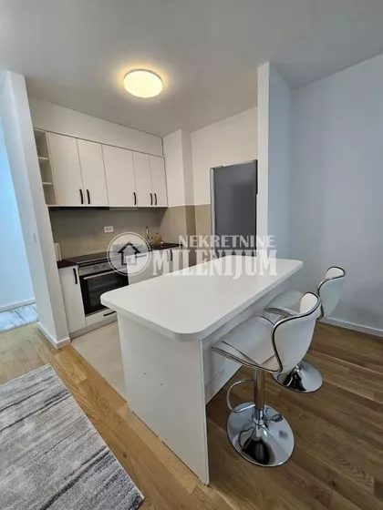 Trogirska | 4zida.rs