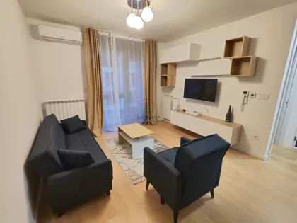 Tošin Bunar | 4zida.rs