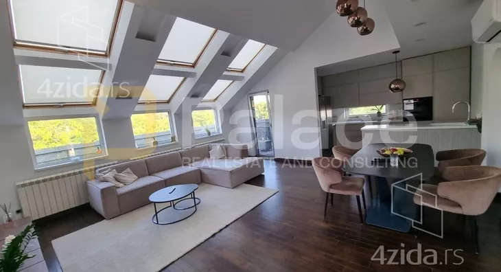 Petosoban stan | 4zida