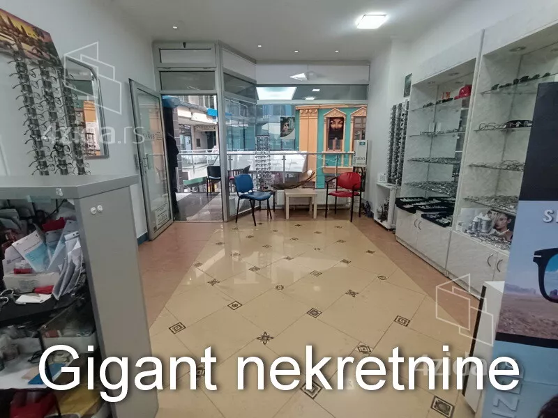 Poslovni prostor | 4zida