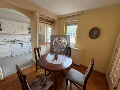 Kalenić pijaca | 4zida.rs