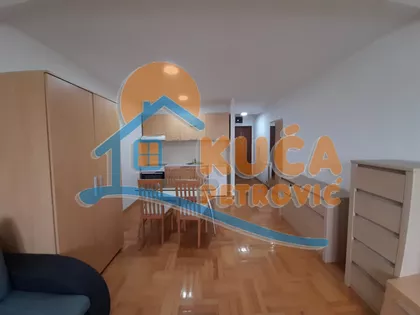 Tome Rosandića | 4zida.rs