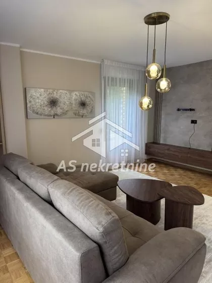 Cerak Vinogradi | 4zida.rs