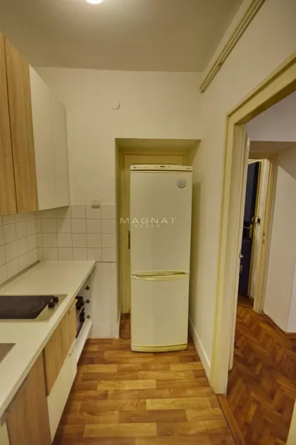 Strahinjića Bana | 4zida.rs