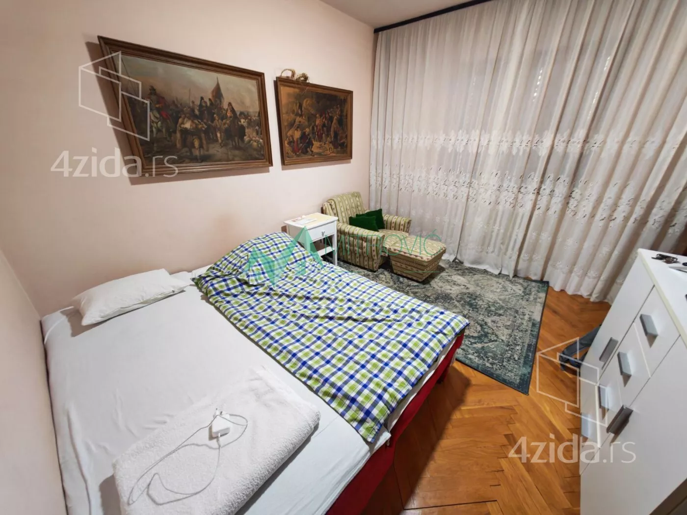 Kuća | 4zida