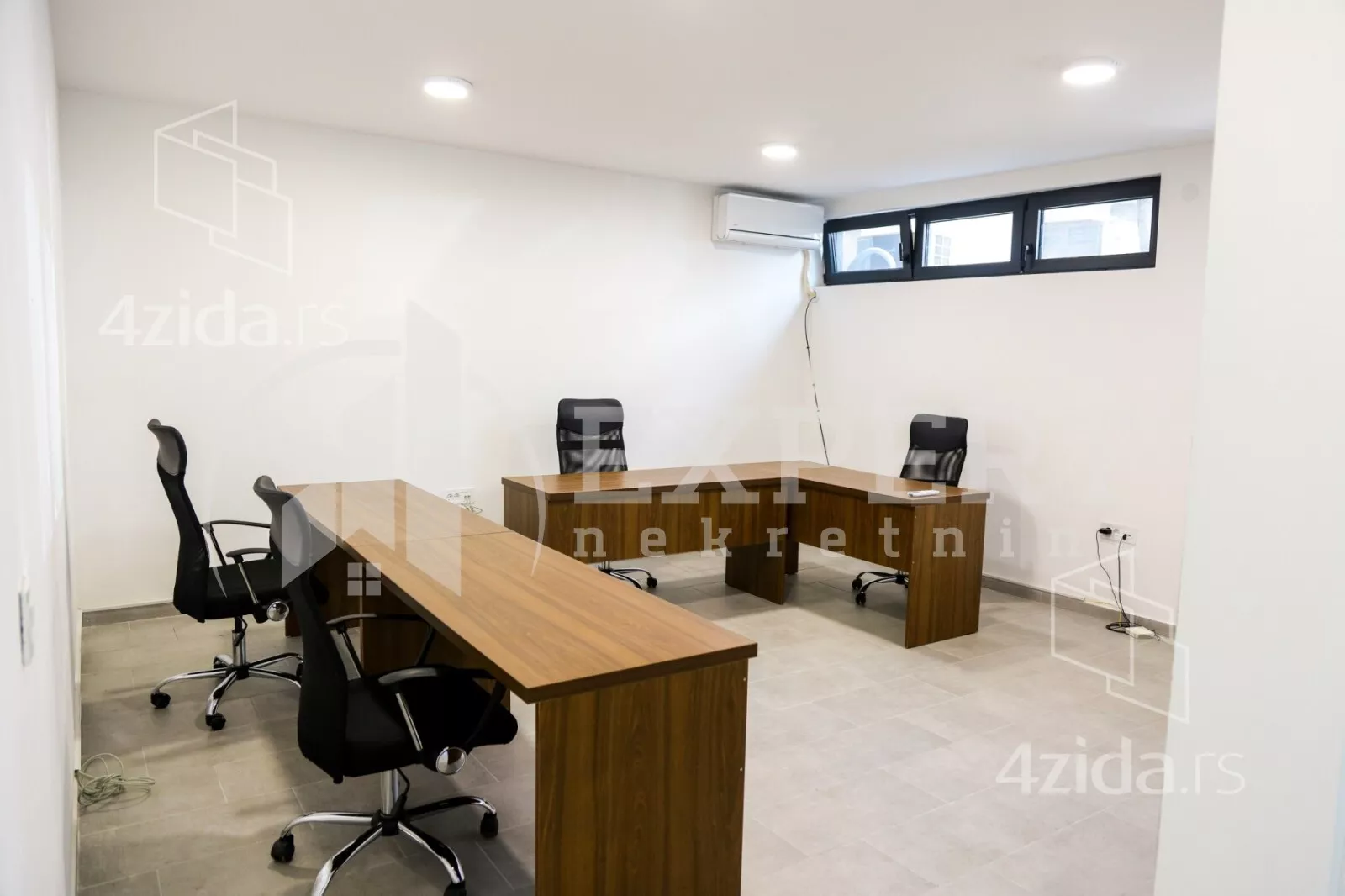 Lokal | 4zida