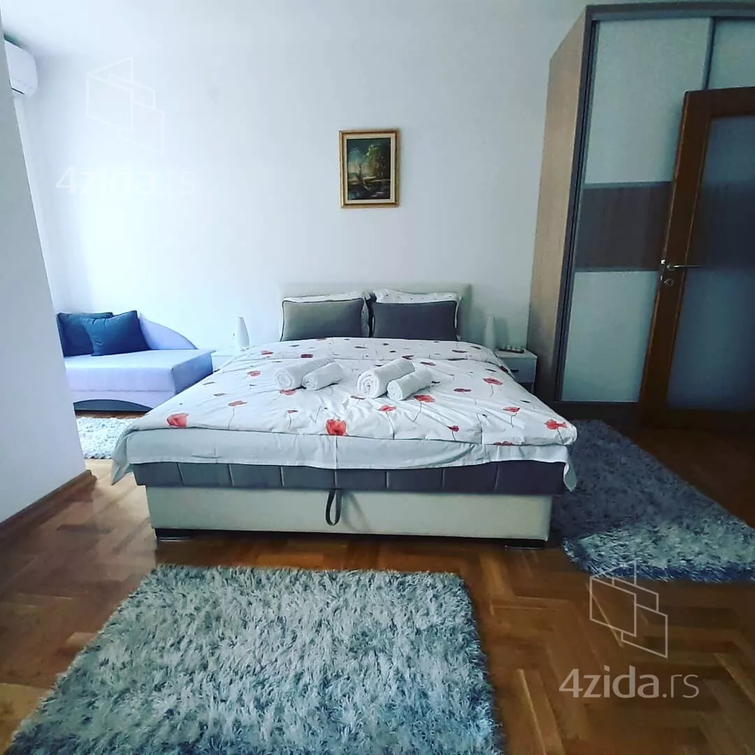 Garsonjera | 4zida