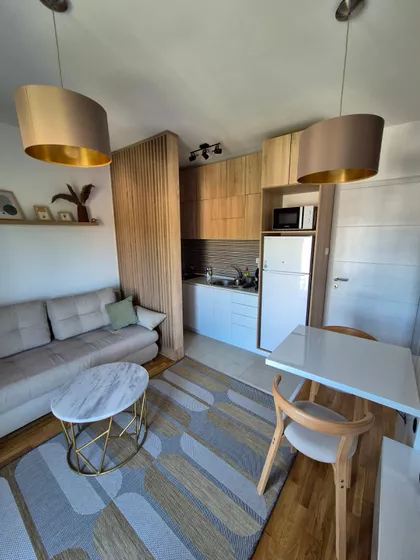 Lipovačka 9G | 4zida.rs