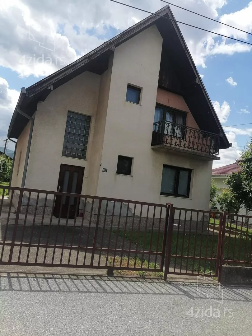2-etažna kuća | 4zida