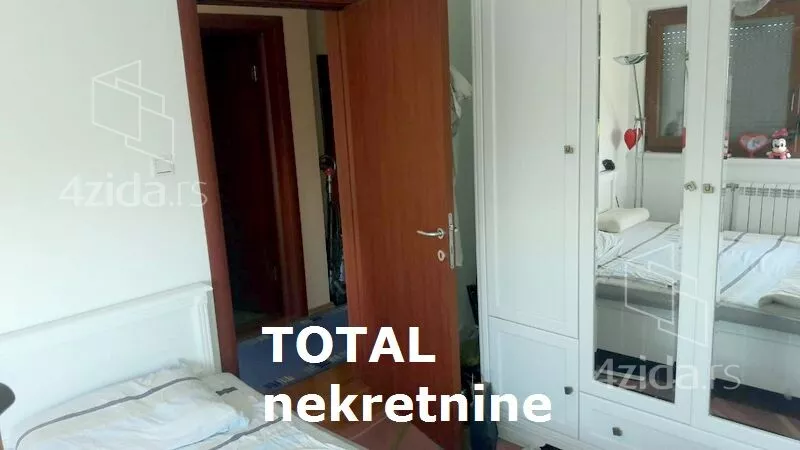 Petoiposoban stan | 4zida