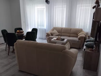 Gradske lokacije | 4zida.rs