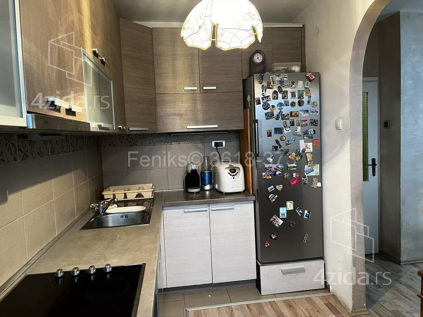 Šestosoban stan | 4zida