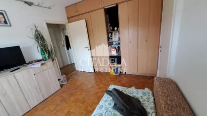 Pariske komune | 4zida.rs
