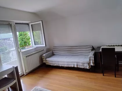 Sergija Nikolića | 4zida.rs