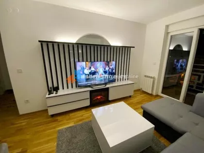 Bogoslovija | 4zida.rs