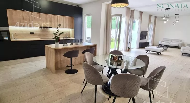 Šestosoban stan | 4zida