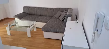 Somborska 11 | 4zida.rs