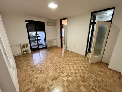 Cara Dušana | 4zida.rs