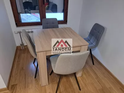 Dom Zdravlja | 4zida.rs