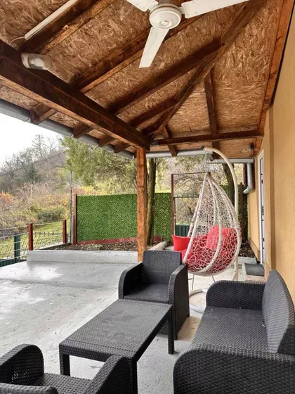 Čerević | 4zida.rs