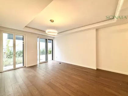 Botanička Bašta | 4zida.rs