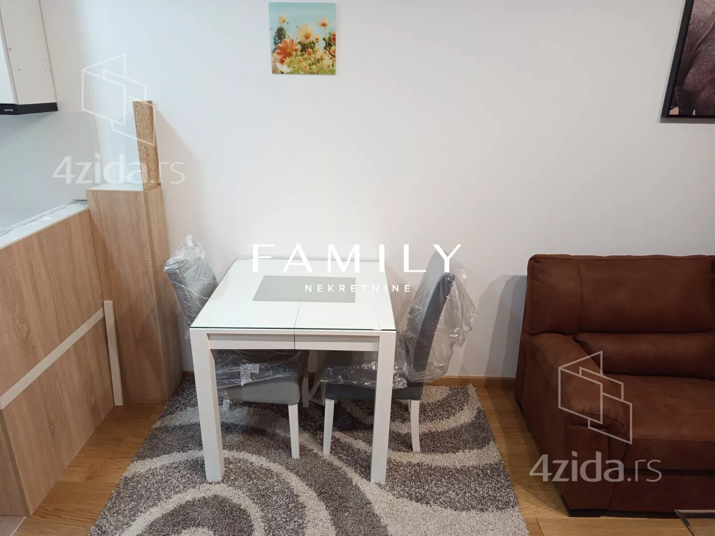 Jednoiposoban stan | 4zida