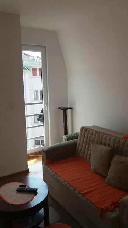 Miodraga Živanova | 4zida.rs