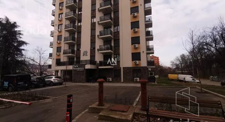 Garaža | 4zida