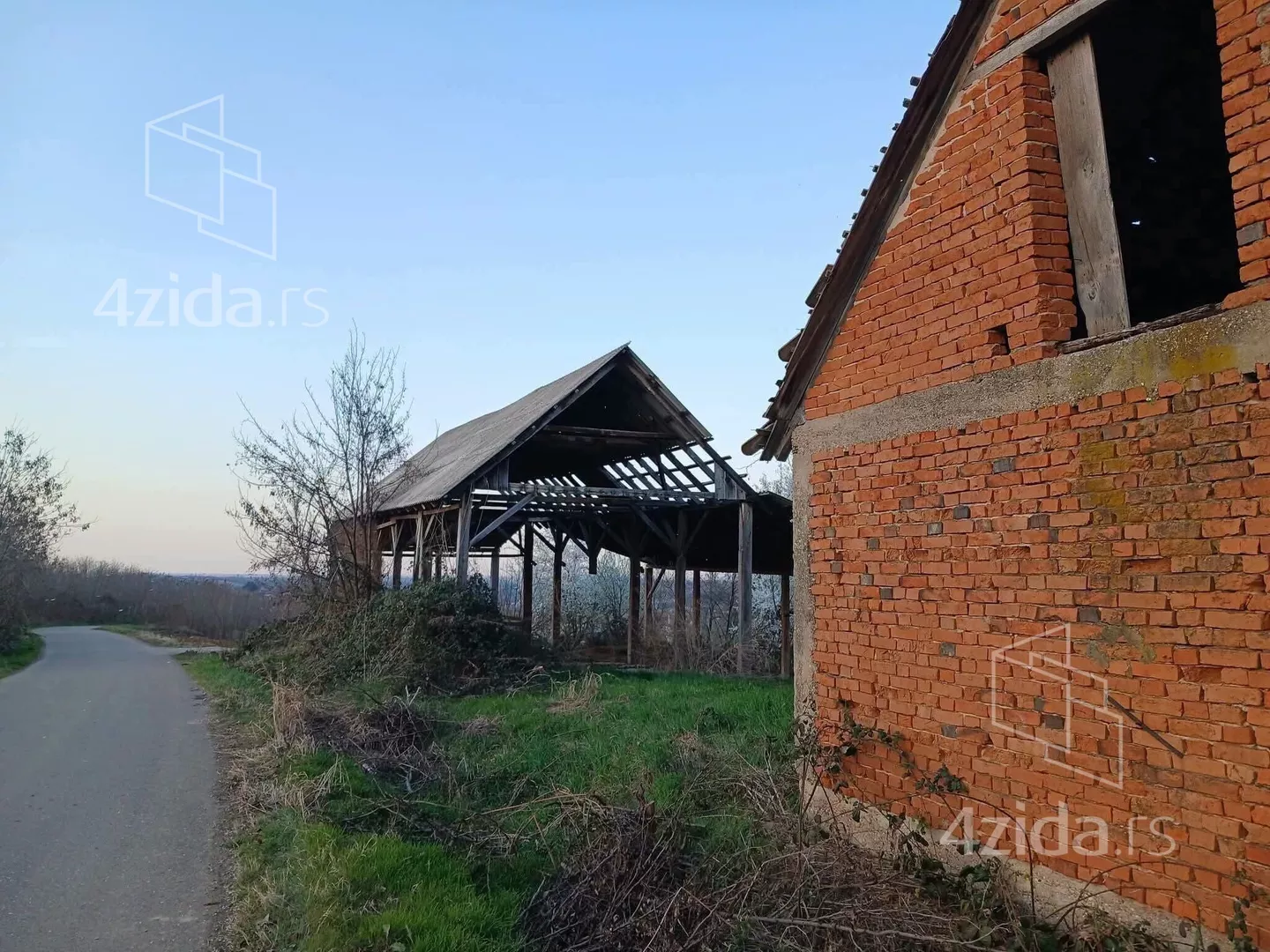 2-etažna kuća | 4zida