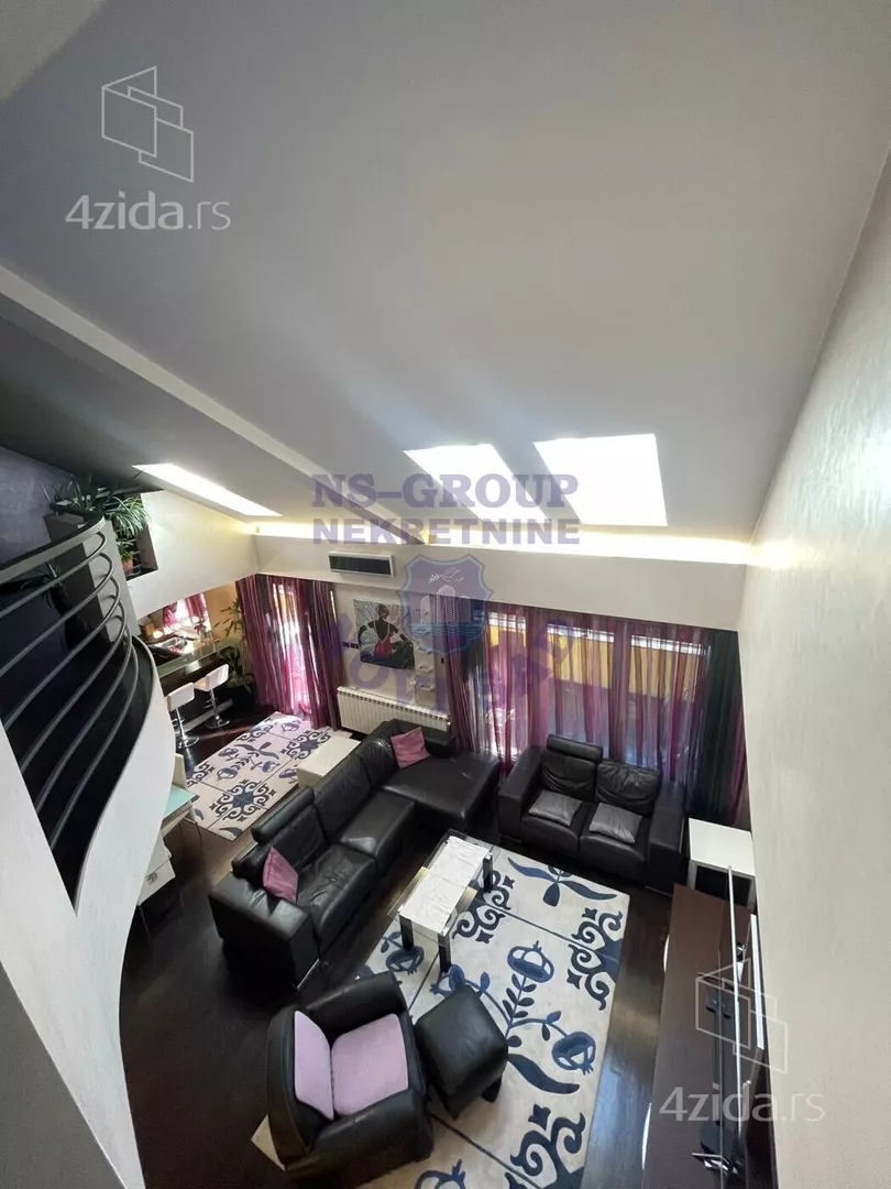 Sedmosoban stan | 4zida