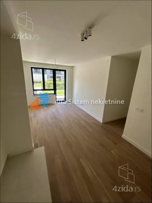 Kancelarija | 4zida