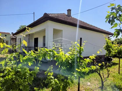 Aleksa Šantić | 4zida.rs