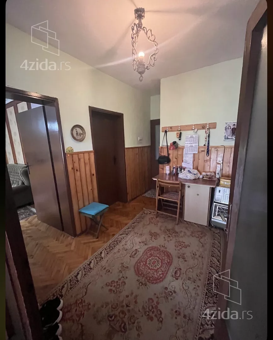 3-etažna kuća | 4zida